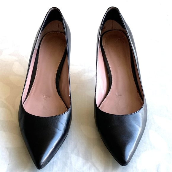 Calvin Klein black Lara pumps - Picture 2 of 8